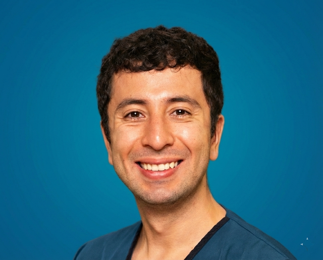 Sergio Duarte headshot